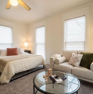 Cute And Cozy Studio Apt Minutes From Drake Appartement Des Moines Exterior photo