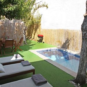 Fridays Flats Casa Alba ,Villa With Pool Barcelona Exterior photo