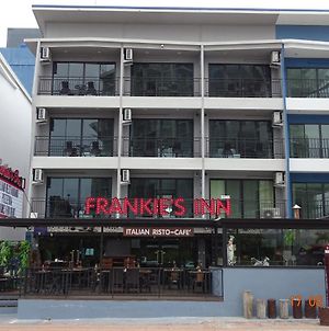 Frankie'S Inn - Sha Extra Plus Jomtien Beach Exterior photo
