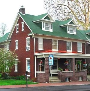 A Sentimental Journey Bed and Breakfast Gettysburg Exterior photo