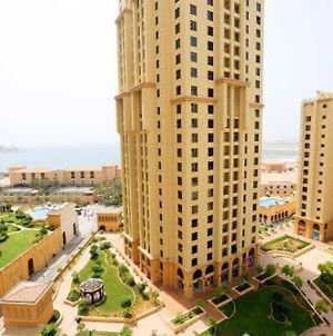 Sansa'S Beach Hostel Dubai Exterior photo