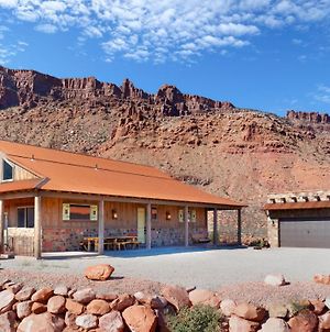 Hideout At The Rim Bed and Breakfast Moab Exterior photo