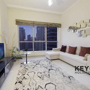 Keyone - 1Br In Bay Central Appartement Dubai Exterior photo