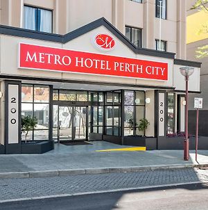 Metro Hotel Perth City Exterior photo
