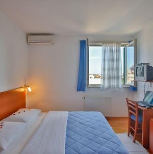 Rooms In Novalja With Air Conditioning, Wifi 3764-3 Exterior photo