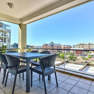 Luxury Three Bedroom Apartment - Fully Furnished And Equipped Kaapstad Exterior photo