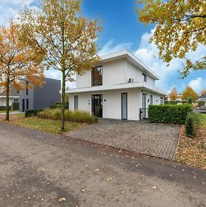 Modern Villa with bubble bath Sauna in Harderwijk Flevoland Exterior photo