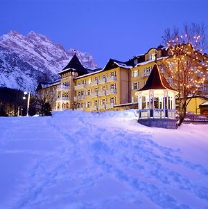 Miramonti Majestic Grand Hotel Cortina d'Ampezzo Exterior photo