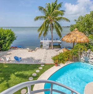 Oceanfront Villa With Private Beach, Heated Pool, Tiki And Boat Dock Key West Exterior photo