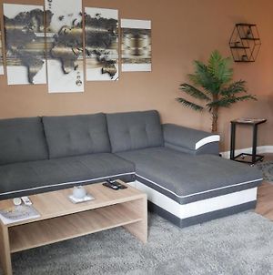 Wohlfuhlen In Der Schifferstadt Rosslau Mit Netflix Appartement Dessau-Rosslau Exterior photo