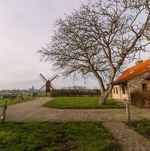 Rustic Family Holiday Home For Up To 8 People Located In The Green Of The Countryside Veurne Exterior photo