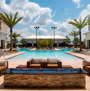 Springhill Suites Orlando At Flamingo Crossings Town Center/Western Entrance Exterior photo