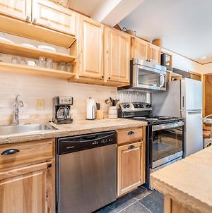 Meticulously Updated Unit With Lots Of Thoughtful Upgrades Ski In, Walk To Town Pm1B Appartement Breckenridge Exterior photo