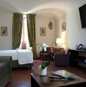 Dimora Conte Cavour Hotel Vercelli Exterior photo