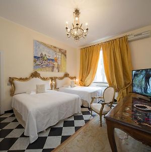Morali Palace Hotel Genua Room photo
