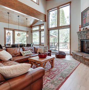 Luxurious Tahoe Donner Home With Golf Course Views! Truckee Exterior photo