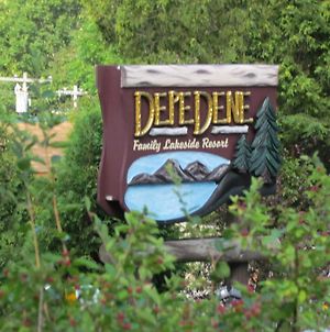 Depe Dene Resort Lake George Room photo