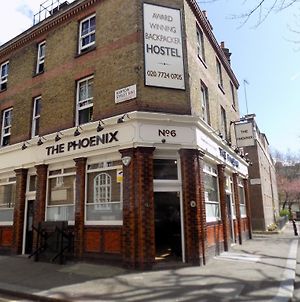 The Phoenix Hostel Londen Exterior photo
