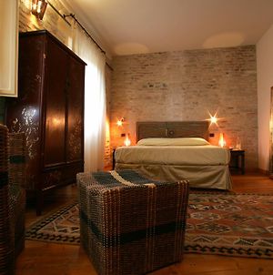 Ristorante Country House Isolabelgatto Villa Fano Room photo