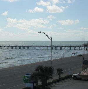Light House View By Ab Sea Rentals Galveston Room photo