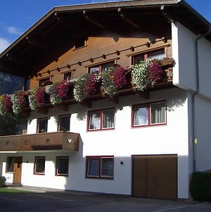 Gastehaus Geisler Hotel Hippach Exterior photo