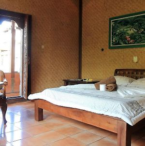 Bella House Monkey Forest Bed and Breakfast Ubud Exterior photo