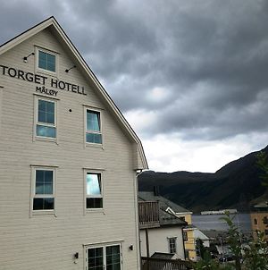 Torget Hotell Maloy Exterior photo