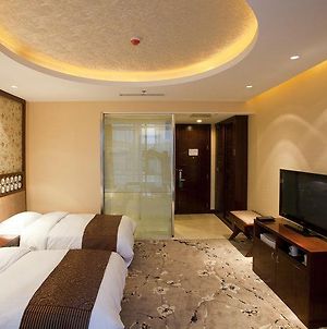 Kunlun Seaview Resort Qingdao Room photo