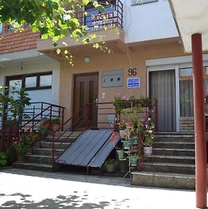 Hostel Valentin Ohrid Exterior photo