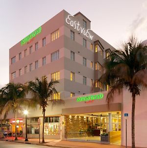 Courtyard Miami Beach South Beach Hotel Exterior photo