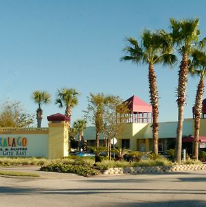 Seralago Hotel And Suite Main Gate East Kissimmee Exterior photo