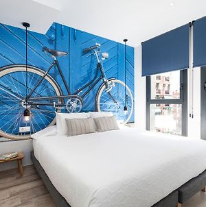 The Bicycle Apartments Barcelona Room photo