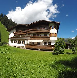 Gastehaus Alpenland Hotel Tux Exterior photo