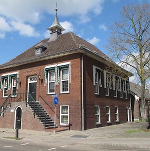 B&B Raadhuis Dinther Suites Heeswijk-Dinther Exterior photo