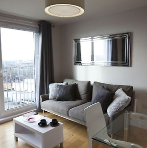 Watford Centre - Luxury Penthouse Appartement Exterior photo