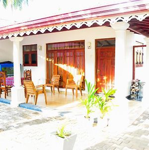 Marcelin Family Villa Negombo Exterior photo