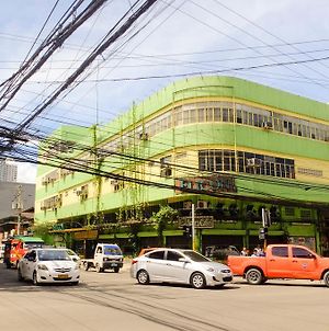Cebu Elicon House Hotel Exterior photo