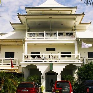 Tran Elite Hotel Apartments Paramaribo Exterior photo