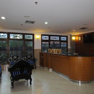 Bali Paradise City Hotel Denpasa Exterior photo