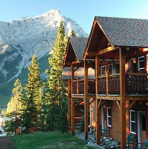 Buffalo Mountain Lodge Banff Exterior photo