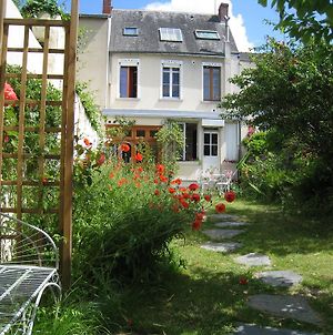Le Petit Quernon Bed and Breakfast Angers Exterior photo