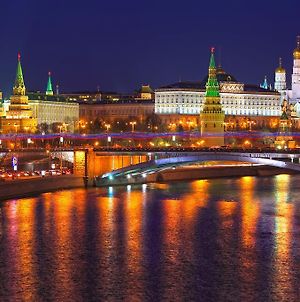 Kremlin Lights - Rent Rooms Moskou Exterior photo