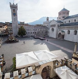 Scrigno Del Duomo Hotel Trente Exterior photo