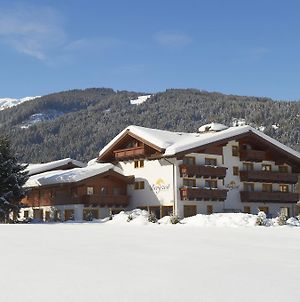 Hotel Bergzeit Flachau Exterior photo