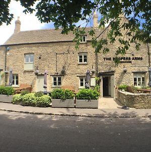 The Keepers Arms Hotel Quenington Exterior photo