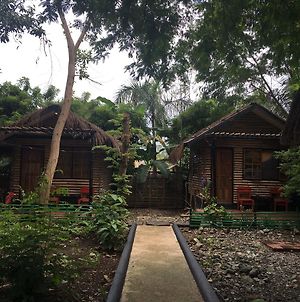 Subli Guest Cabins Bed and Breakfast Puerto Princesa Exterior photo