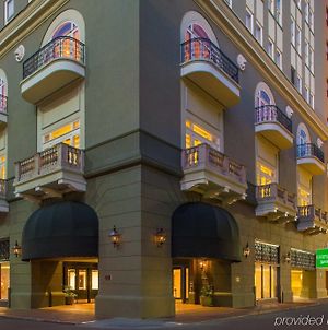 Courtyard By Marriott New Orleans French Quarter/Iberville Hotel Exterior photo