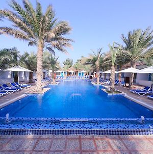 Fujairah Hotel And Resort Exterior photo