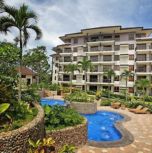 The Serviced Residences At Kasa Luntian Managed By Hii Tagaytay City Exterior photo