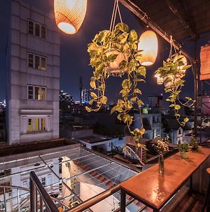 The Like Hostel & Cafe Ho Chi Minh-stad Exterior photo